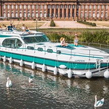 Cantieri estensi goldstar 560 c fly