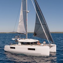 Lagoon 40