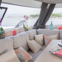 Fountaine Pajot Helia 44