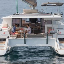 Fountaine Pajot Helia 44