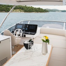 Azimut 55