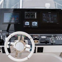 Azimut 55