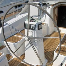 Hanse 370