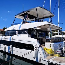 Fountaine Pajot Helia 44