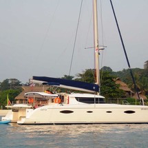 Fountaine Pajot Salina 48