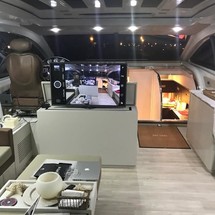 Azimut 68