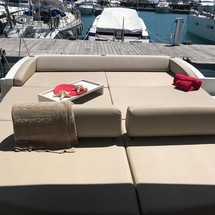 Azimut 68