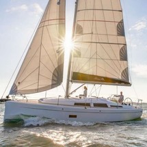 Hanse 348