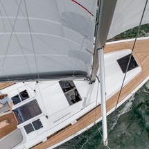 Hanse 348