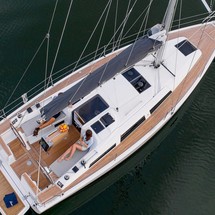 Hanse 348