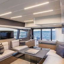 Ferretti 450