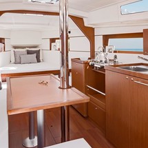 Beneteau Oceanis 35.1