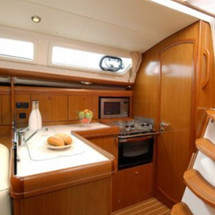 Jeanneau Sun Odyssey 35