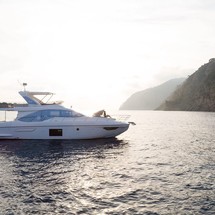 Azimut 55