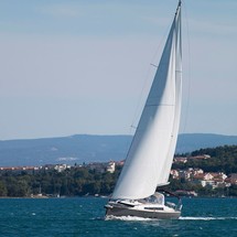 Beneteau Oceanis 55