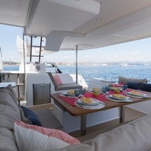 Fountaine Pajot Saona 47