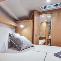 Jeanneau Sun Odyssey 319