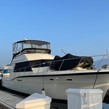 Hatteras 77 Convertible