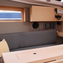 Beneteau Oceanis 35