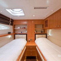 Fountaine Pajot Galathea 65