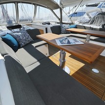 Hanse 588