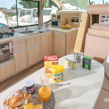 Cantieri estensi goldstar 560 c fly