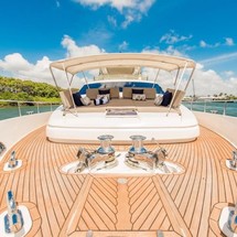 Ferretti 881