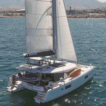 Lagoon 42