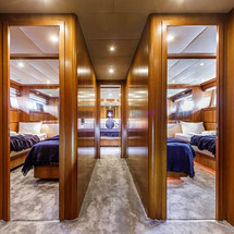 Falcon Yachts 115