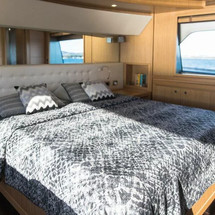 Custom Line Navetta 26 Crescendo