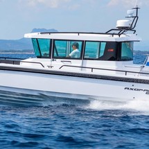 Axopar 28 Cabin