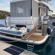 Azimut 66