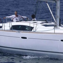 Beneteau Oceanis 43