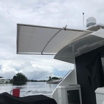 Cruisers Yachts 48 Cantius