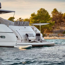 Sunseeker Predator 72