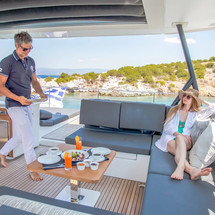 Fountaine Pajot Power 67