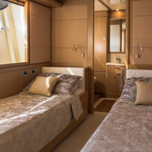 Custom Line Navetta 26 Crescendo