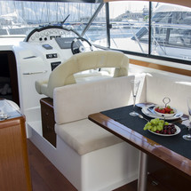 Beneteau Antares 36