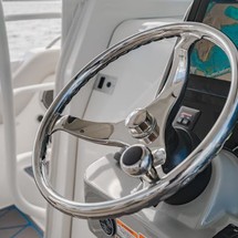 Boston Whaler 420 Outrage