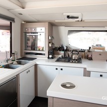 Fountaine Pajot Saona 47