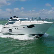 Pershing 62