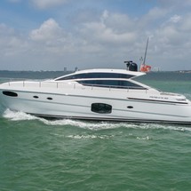 Pershing 62