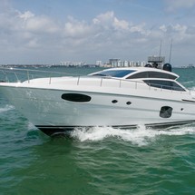 Pershing 62