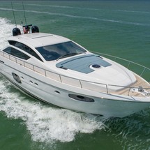 Pershing 62