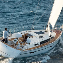 Bavaria 37