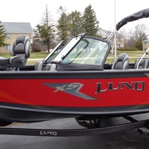 Lund Boats 1775 Crossover XS