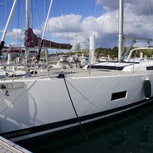 Beneteau Oceanis 55