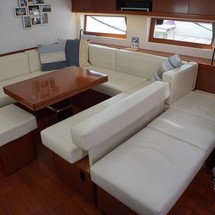 Beneteau Oceanis 55