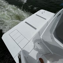 Cruisers Yachts 54 Cantius