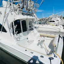 Luhrs 34 convertible